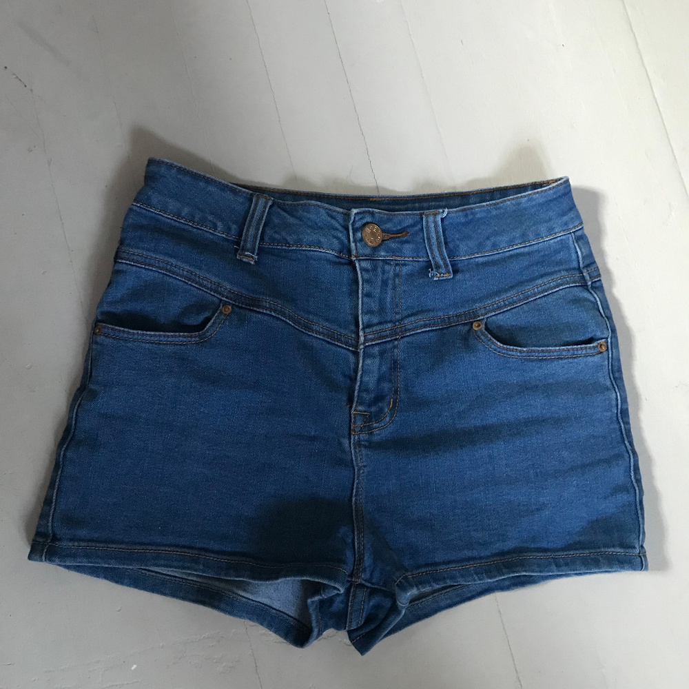 Urban High Waisted Shorts with Seam Detail